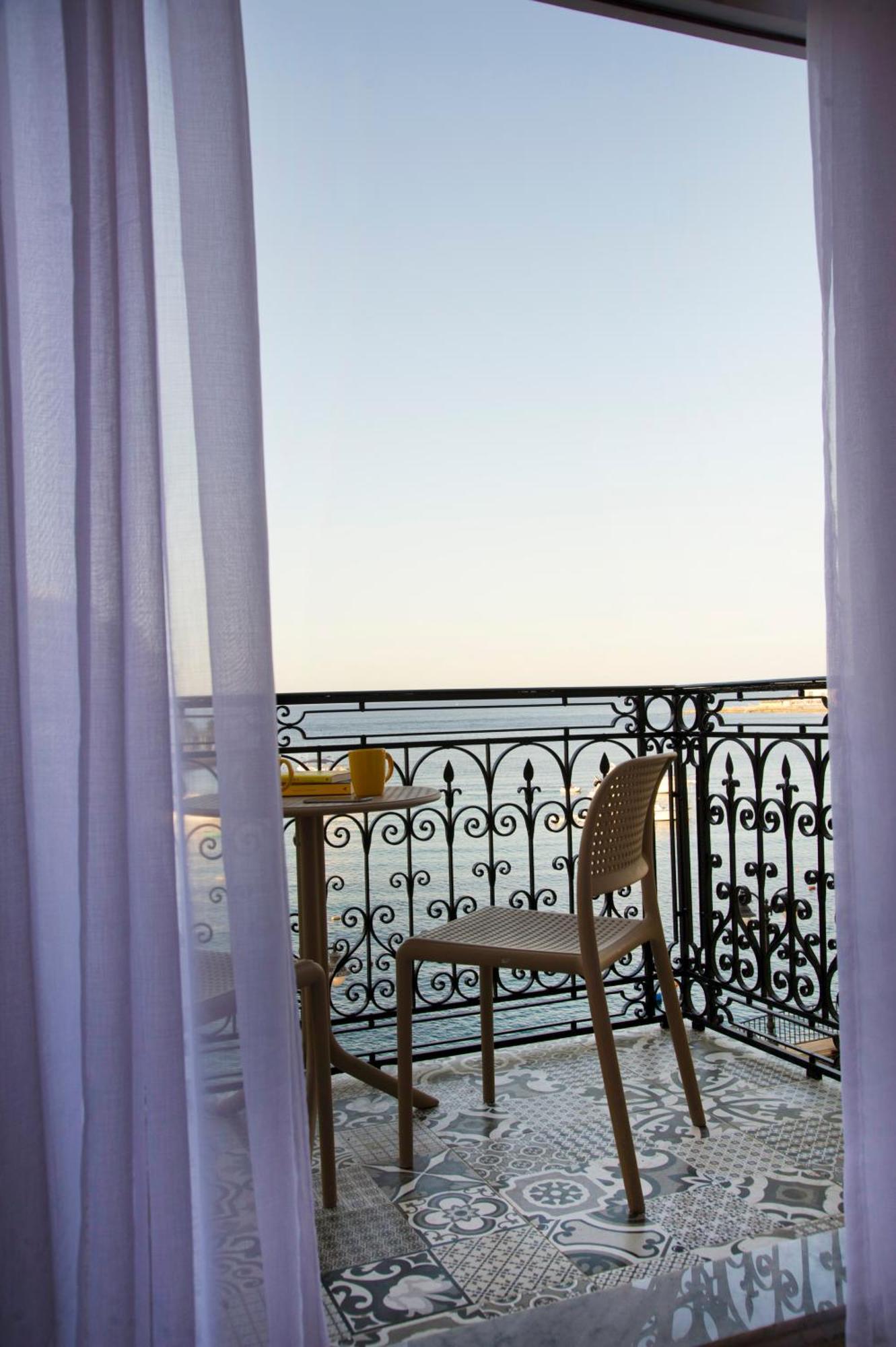 Maltese Balcony Apartamento St. Julian's Exterior foto